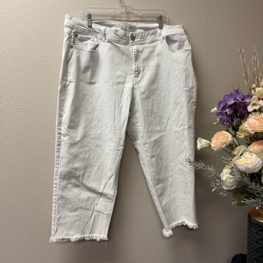 Catherines Denim 22W Hi-Rise White Jeans Raw Hem Crop Stretch Summer Casual